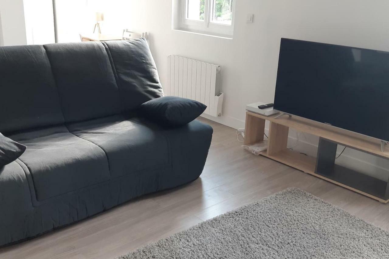 Guibert 17 F2 47 M2 Caudebec Etage 1 Sweet Home المظهر الخارجي الصورة